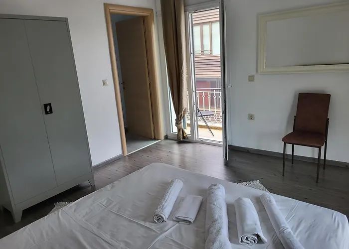 Sky View Apt 4 Superior * Kawala
