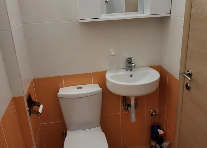 Sky View Apt 4 Superior Kawala